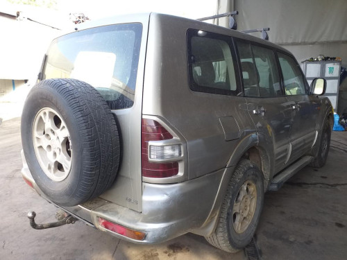  MITSUBISHI MONTERO (V60/V70) 