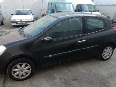 RENAULT CLIO III