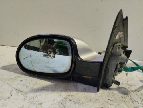 RETROVISOR IZQUIERDO 