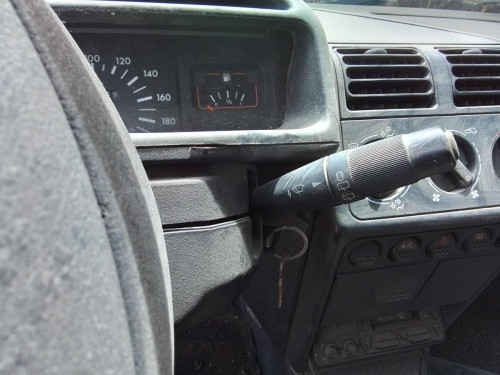  MANDO LIMPIA Peugeot 205 BERLINA 