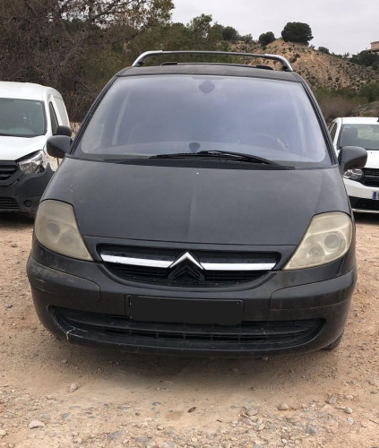 CITROEN C8 — vehículo donante para recambios 