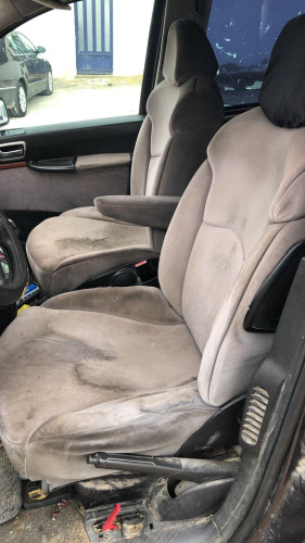 CITROEN C8 — vehículo donante para recambios 