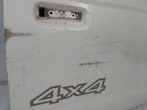  PUERTA TRASERA DERECHA NISSAN PICKUP (D22) 