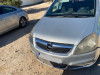 OPEL ZAFIRA B — vehículo donante para recambios 