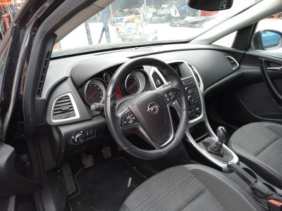 OPEL ASTRA J BERLINA 5P