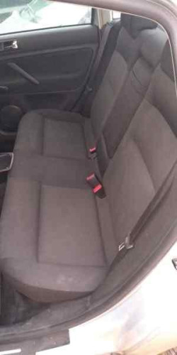 VOLKSWAGEN PASSAT BERLINA (3B3) — vehículo donante para recambios 