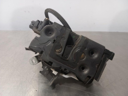  CERRADURA PUERTA DELANTERA DERECHA FORD FOCUS BERLINA (CAP) 