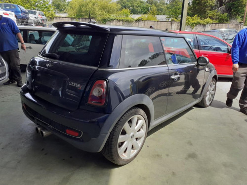 MINI MINI (R56) 