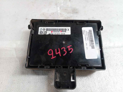 CAJA RELES / FUSIBLES, RENAULT, CLIO III