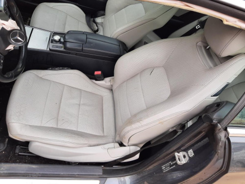  MERCEDES-BENZ CLASE E (BM 207) COUPE 