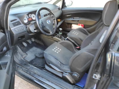 FIAT GRANDE PUNTO (199)