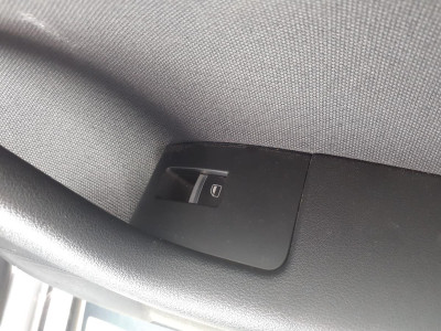 MANDO ELEVALUNAS TRASERO DERECHO, AUDI, A3 SPORTBACK (8PA)
