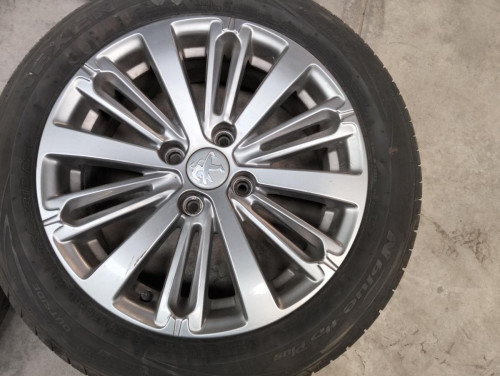 JUEGO LLANTAS Peugeot 208 