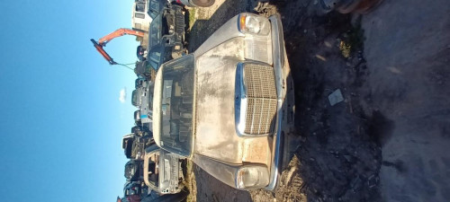  MERCEDES-BENZ STRICH ACHT (BM 114 / 115) BERLINA 