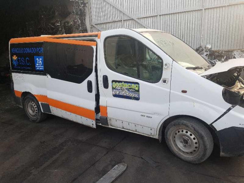  RENAULT TRAFIC II COMBI 