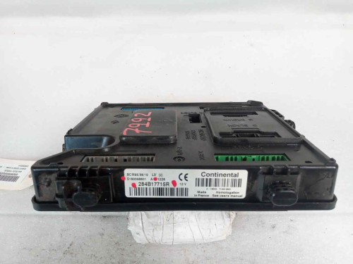  CAJA RELES / FUSIBLES Renault SCENIC III (JZ) 