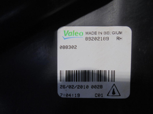 FARO ANTINIEBLA DERECHO Ford FIESTA (CBK) 