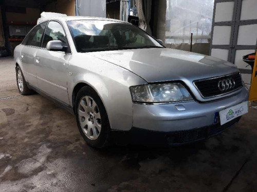  AUDI A6 BERLINA (4B2) 