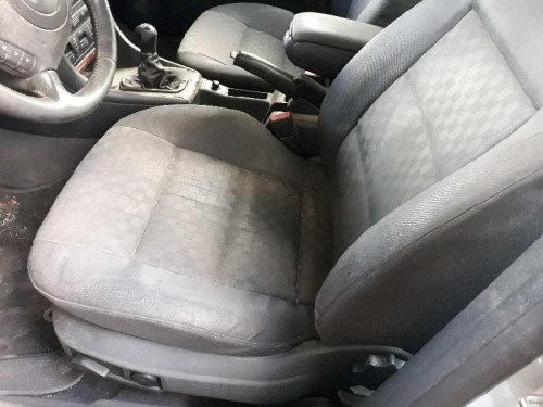  AUDI A6 BERLINA (4B2) 