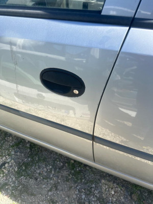 CERRADURA PUERTA DELANTERA IZQUIERDA