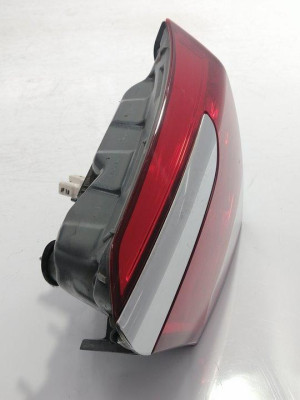PILOTO TRASERO CENTRAL, HYUNDAI, I40 CW (VF)