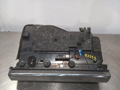 GUANTERA, MERCEDES-BENZ, CLASE C (BM 204) BERLINA