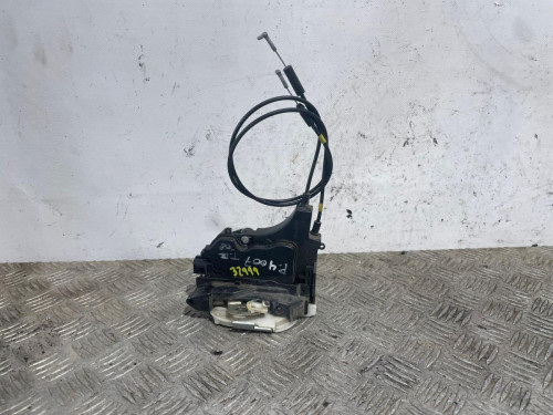 CERRADURA PUERTA TRASERA IZQUIERDA 