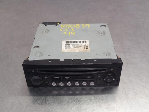  SISTEMA AUDIO / RADIO CD 