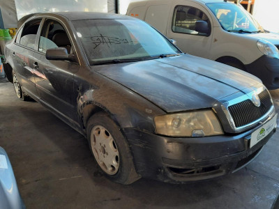 SKODA SUPERB (3U4)