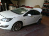 OPEL ASTRA J SEDÁN — vehículo donante para recambios 