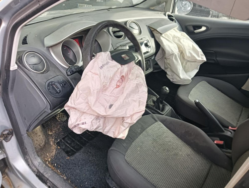 SEAT IBIZA BERLINA (6J5) — автомобиль-донор на запчасти 