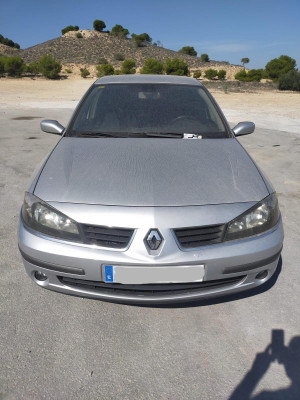 RENAULT LAGUNA II (BG0)