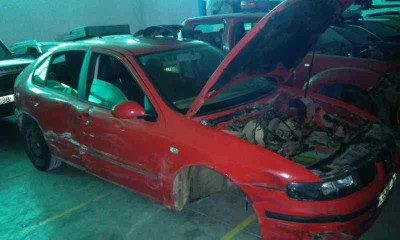 SEAT LEON (1M1)