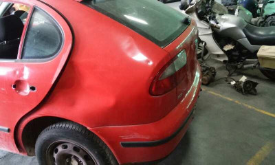 SEAT LEON (1M1)