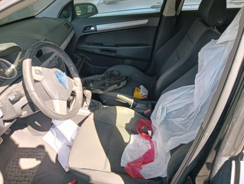 OPEL ASTRA H BERLINA — автомобиль-донор на запчасти 