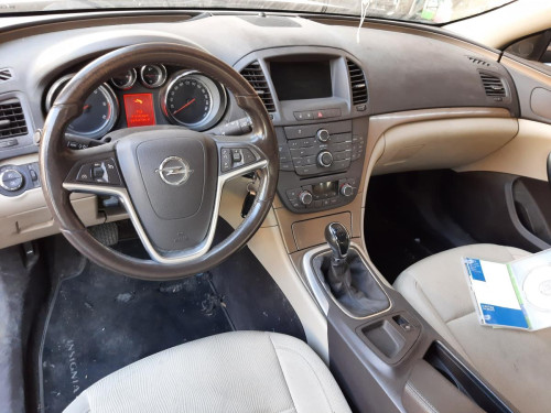 OPEL INSIGNIA BERLINA — автомобиль-донор на запчасти 