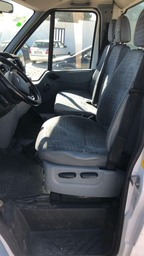 FORD TRANSIT FURGÓN (TT9) — Donor Vehicle for Used Parts 