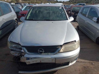 OPEL VECTRA B BERLINA