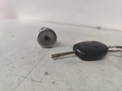  CONMUTADOR DE ARRANQUE FORD FOCUS BERLINA (CAK) 