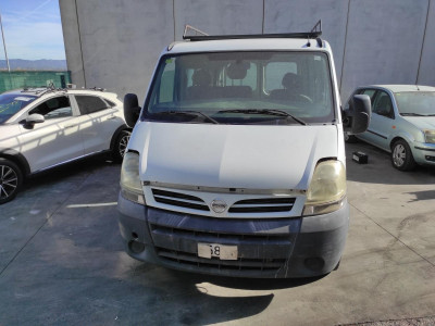 NISSAN INTERSTAR (X70)