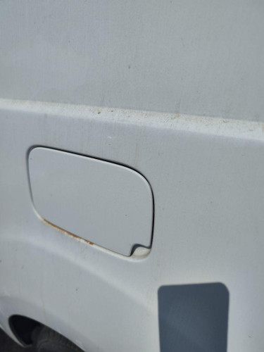 TAPA EXTERIOR COMBUSTIBLE Citroen BERLINGO FURGÓN 