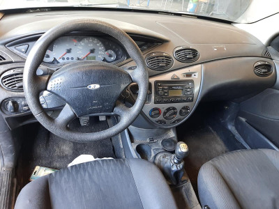 FORD FOCUS BERLINA (CAK)
