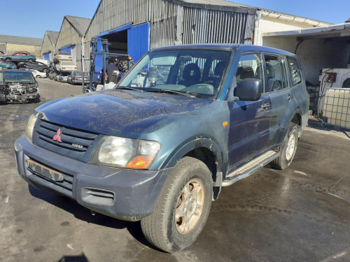  ENGANCHE CINTURON DELANTERO DERECHO Mitsubishi MONTERO (V60/V70) 