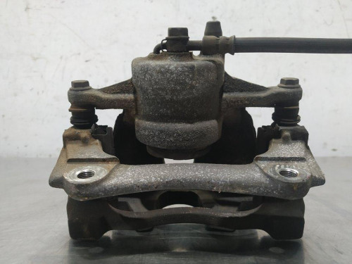 PINZA DE FRENO DELANTERA DERECHA TOYOTA COROLLA VERSO (R1) 