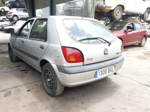  FORD FIESTA BERLINA (DX) 