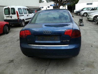 AUDI A4 BERLINA (8E)