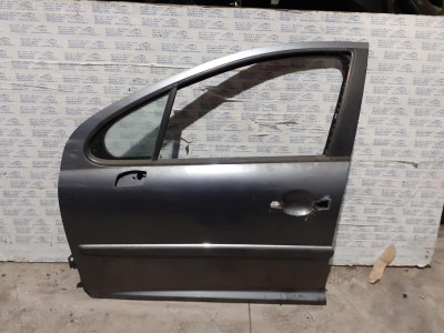 PUERTA DELANTERA IZQUIERDA