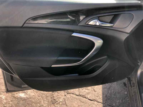  OPEL INSIGNIA BERLINA 