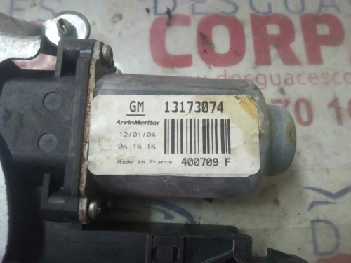 ELEVALUNAS DELANTERO DERECHO Opel CORSA C 