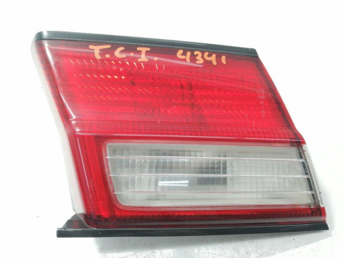  PILOTO TRASERO CENTRAL Nissan ALMERA (N15) 